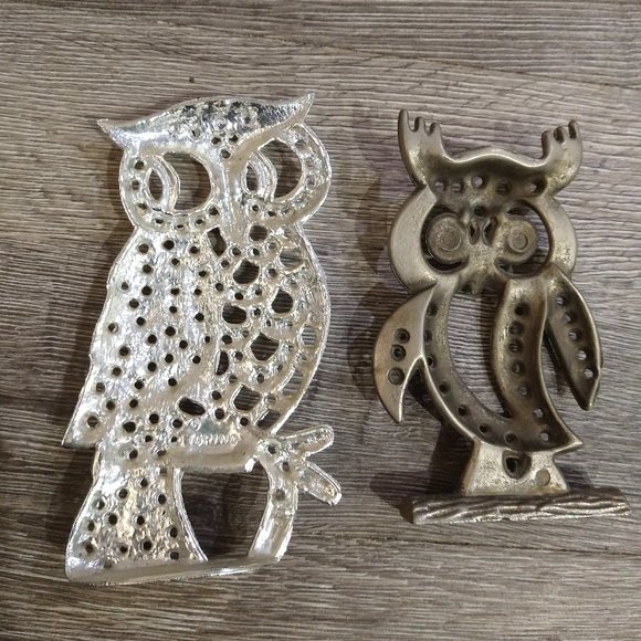 Two VINTAGE Owl Earring Holders - Picture 3 of 4
